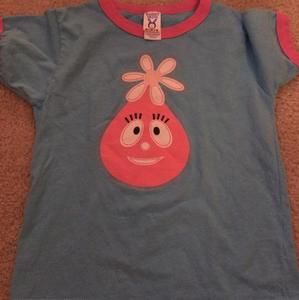 COPY - Yo gabba gabba t shirt  size 5-6